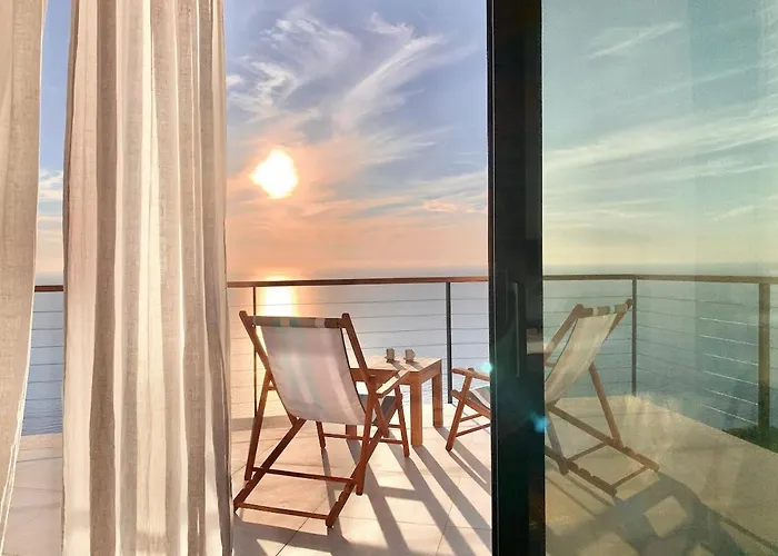 Willa Egremni Hills *